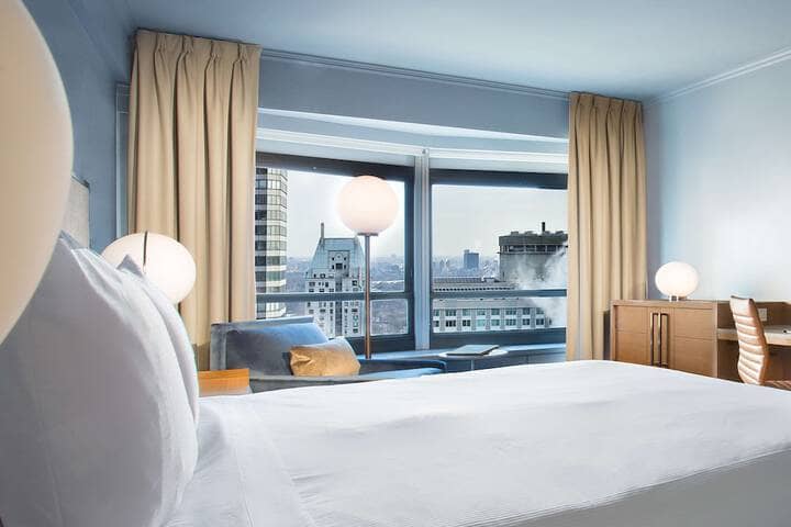 Room 20 of 103